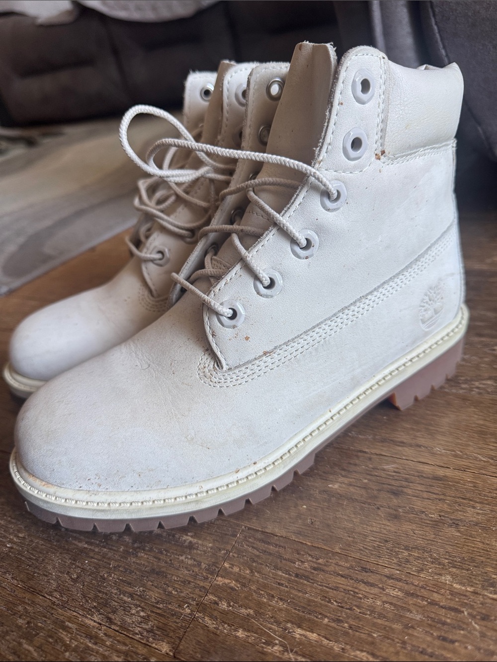 Timberland Cream Lace-Up Nubuck Boots